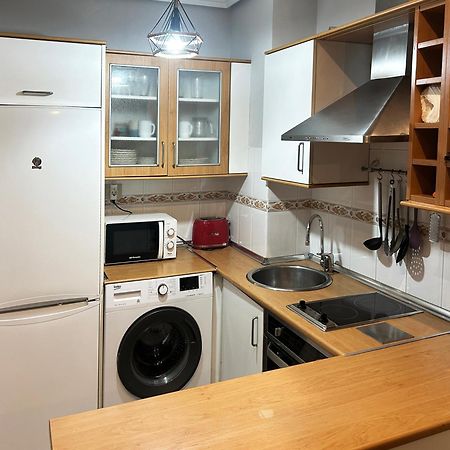 Apartamento Frente Al Guggenheim. Urbanizacion De Lujo En El Centro Bilbao Extérieur photo