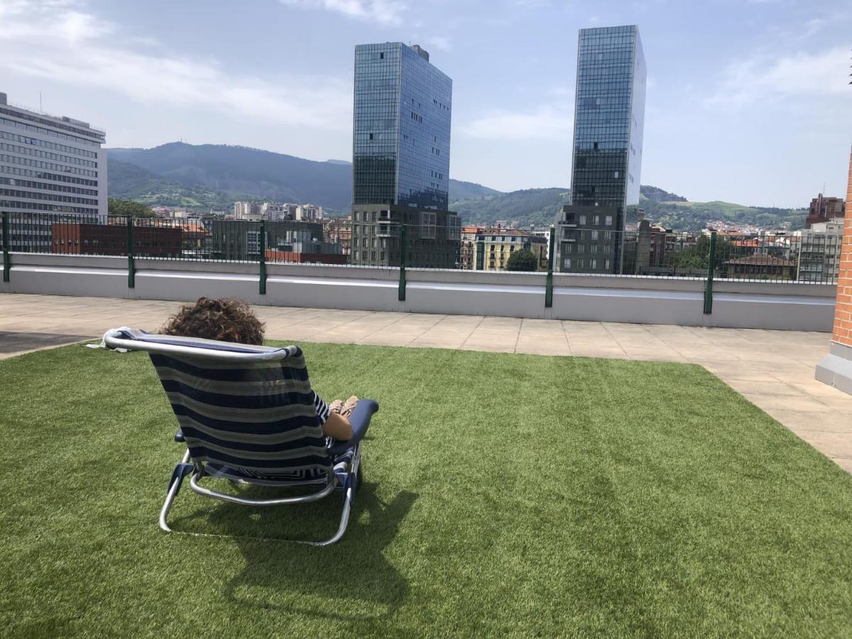Apartamento Frente Al Guggenheim. Urbanizacion De Lujo En El Centro Bilbao Extérieur photo